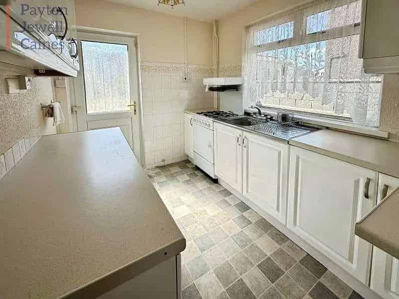 3 Bed Semi Detached House For Sale No Onward Chain