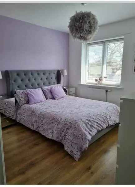 House For Rent in Woking, England