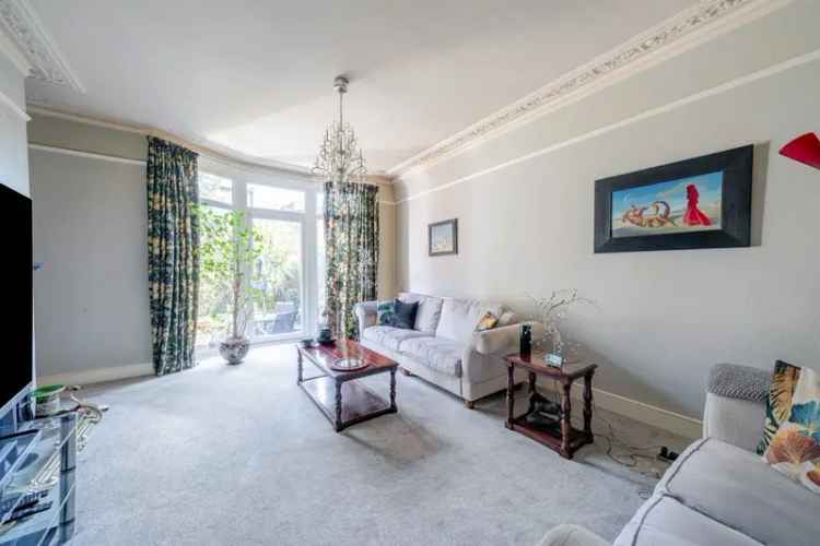 Three Floor House with Period Features near Muswell Hill
