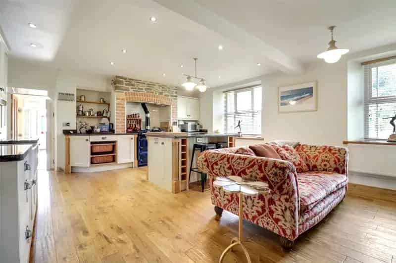 7 Bedroom Detached Farmhouse with Cottage and Outbuildings Cranford Bideford