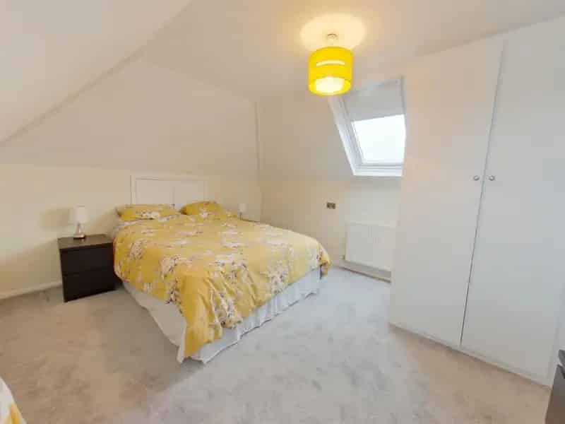 3 Bed Detached Chalet Bungalow For Sale