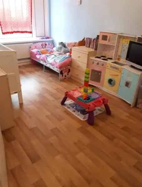 2 Bed Maisonette Near Sutton High Street Pet Friendly
