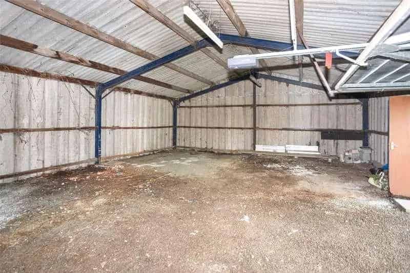 3 Bed House For Sale on 3.59 Acres with Barns Near Newborough Warren