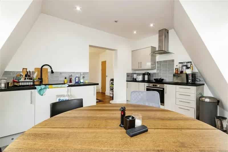 One Bedroom Apartment Nottingham City Centre Zero Deposit Available