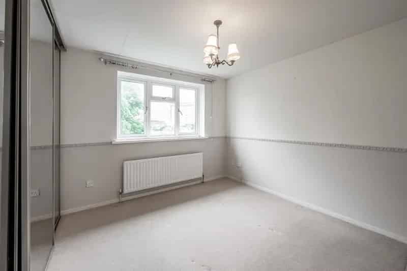 3 Bedroom Detached House For Sale Near Russell's Hall Hospital