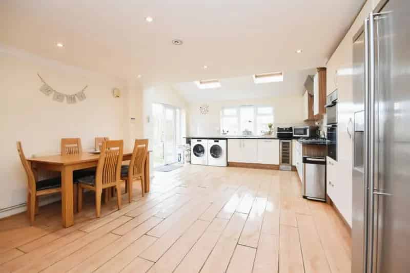 5 Bedroom Family Home Near Chelmsford City Centre