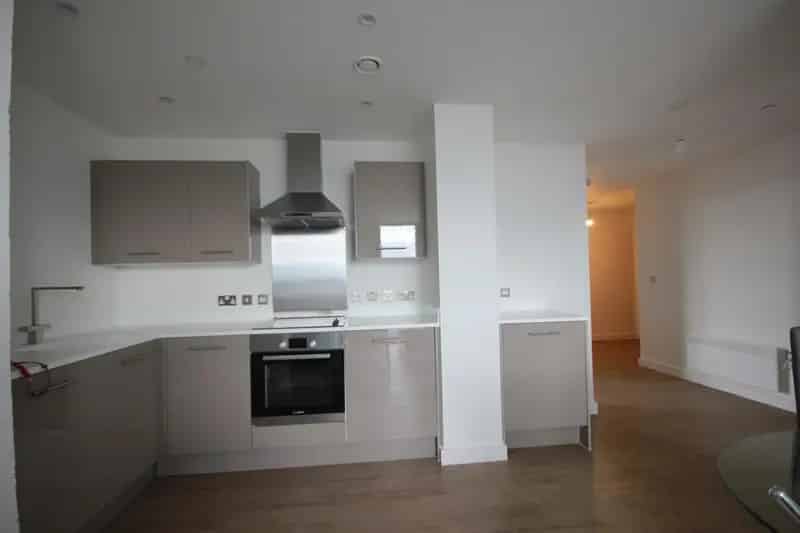 2 Bedroom Apartment Birmingham City Centre