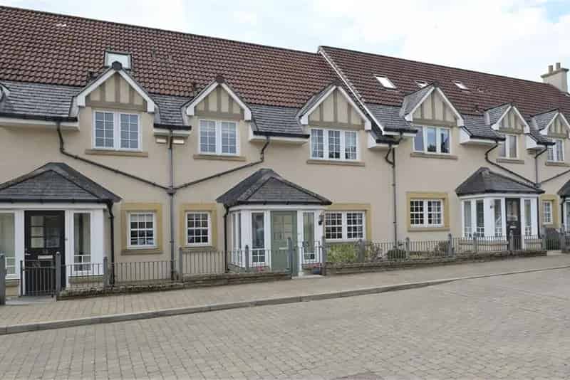 4 Bed House Juniper Green Edinburgh