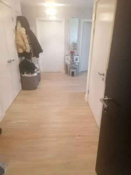 Flat For Rent in London, England