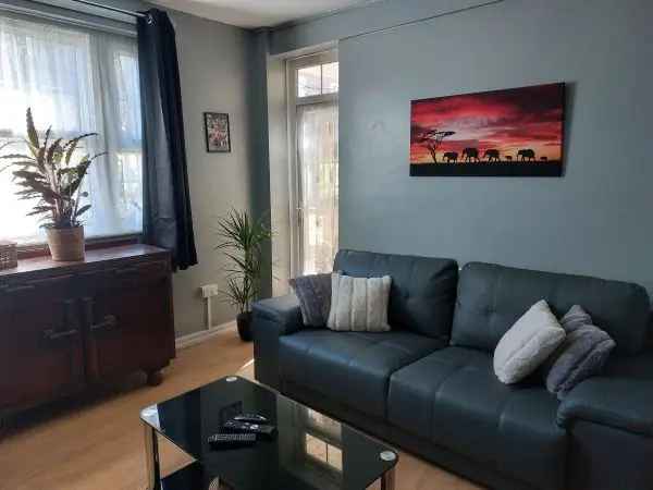 Flat For Rent in London, England