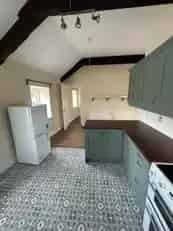Spacious 3-Bedroom Flat with Stunning Views in Portaferry