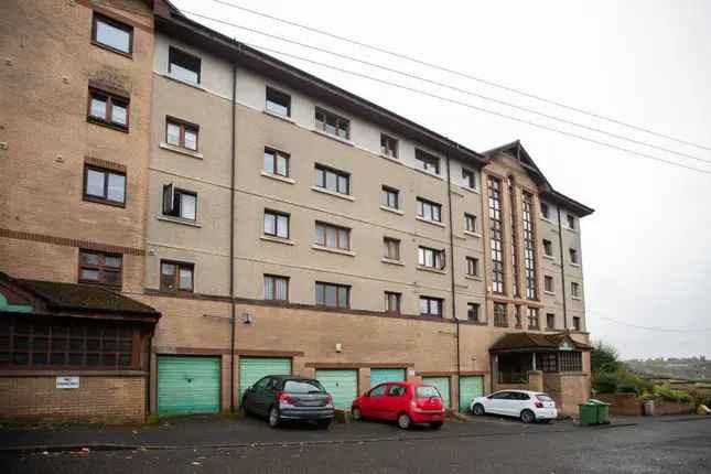 Flat for sale in Ashvale Crescent, Glasgow G21