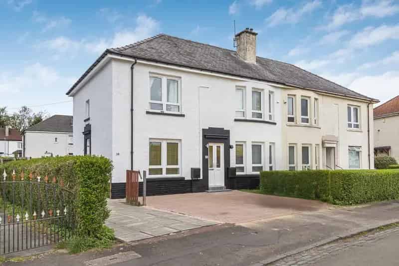2 bedroom flat for sale
