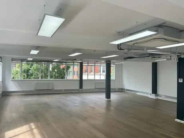 Commercial property For Rent , 3-9, Belfast Road, London, England