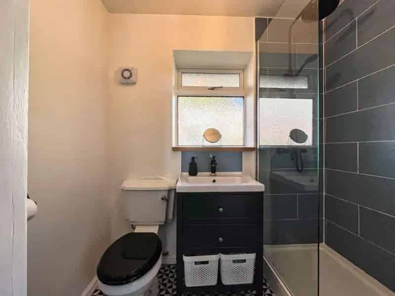 2 Bed Semi-Detached House for Sale