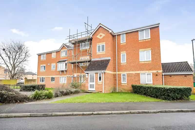 2 Bedroom Flat for Sale