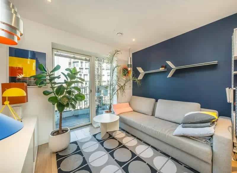 One Bedroom Apartment in Atkins Square Dalston City Views Chain Free