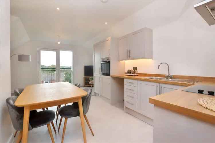 Apartment For Sale in Leeds, England