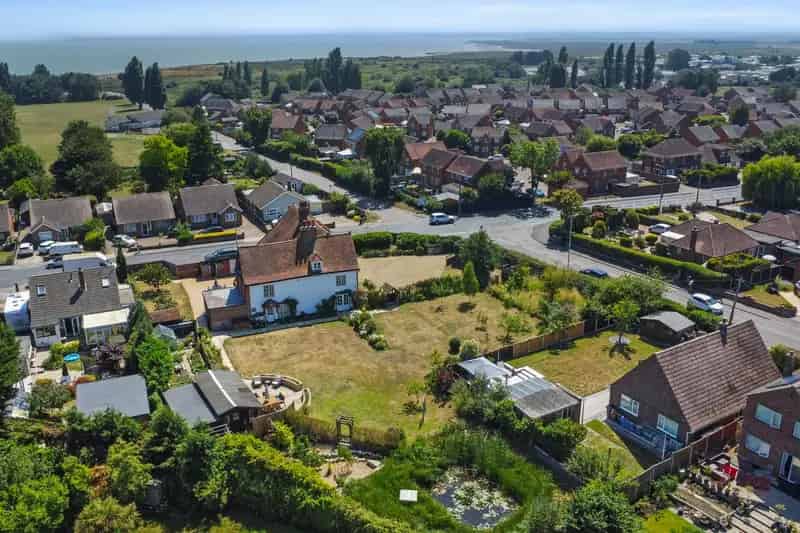 8 Bedroom Farmhouse Dovercourt Grand Family Home or Unique Investment