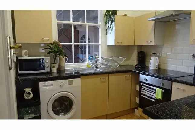 Flat for sale in Westgate Street, Cardiff CF10