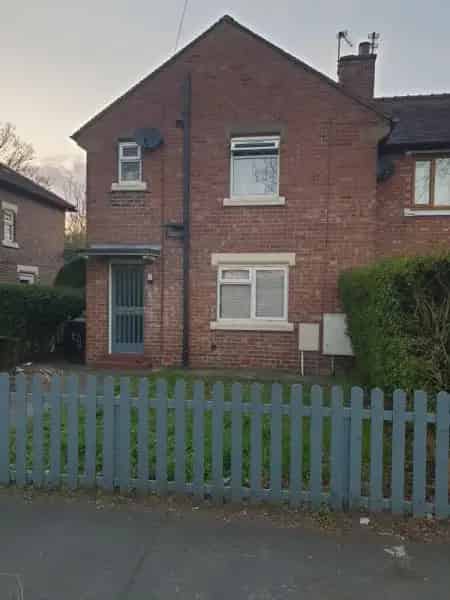 3 Bedroom House With Garden