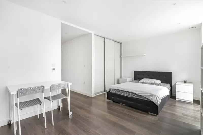 Ultra Modern Studio Flat Croydon Residents Gym Concierge Long Lease