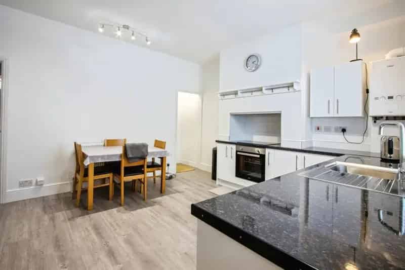 4 Floor House Renovation Family Home Spacious Garden