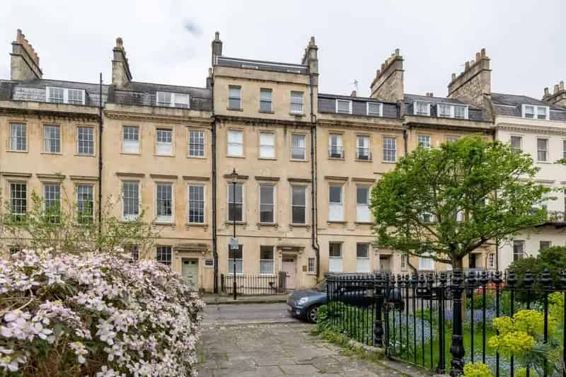 1 Bedroom Apartment to Rent in Bath