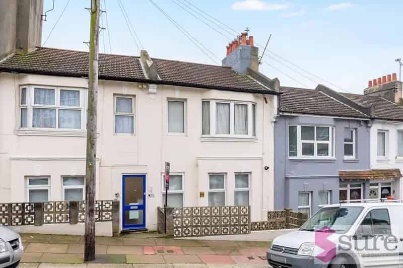 2 Bedroom Ground Floor Flat to Rent