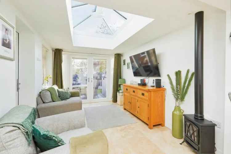 Three-Bedroom Detached Bungalow with Annex in Allestree