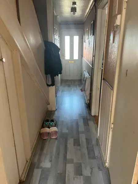 House For Rent in Surrey Heath, England