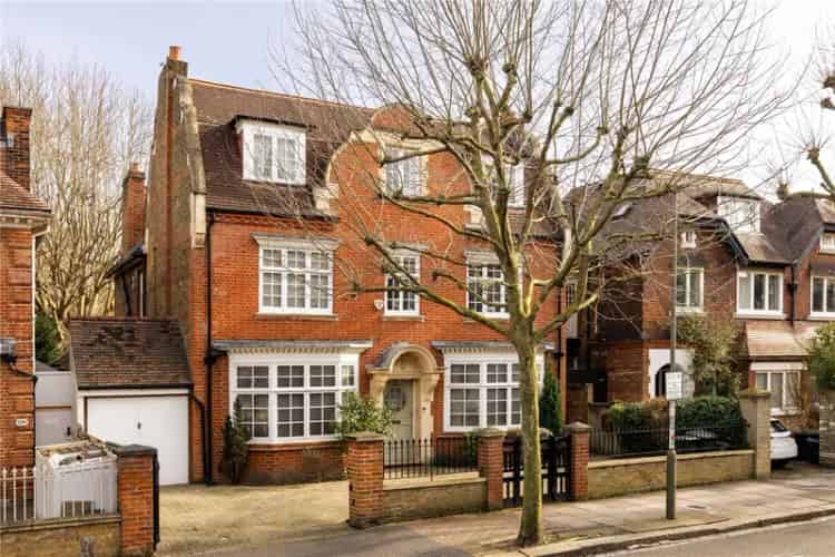 5 Bedroom House West Putney High Ceilings Period Features Large Garden