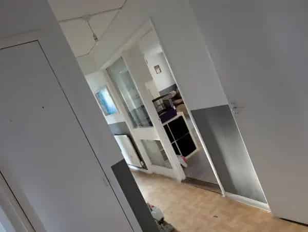 2 Bedroom House Near Schools and Shops
