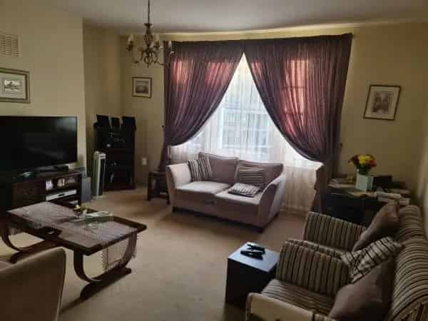 3 Bedroom Maisonette Near Pimlico Station