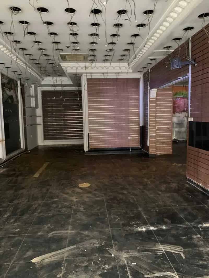 0 Bedroom Retail Property (high street) House to Rent