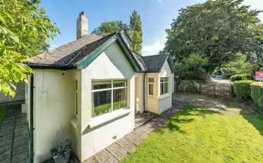 House For Sale in Launceston, England