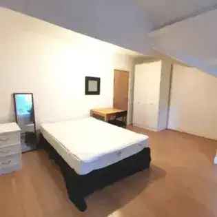 Double Room House Share Manchester - Available Now