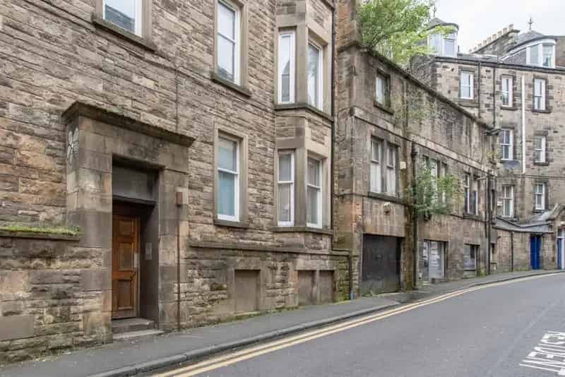 2 Bedroom Flat To Rent Available July 21 2025