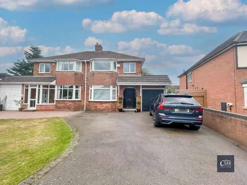 3 Bedroom Semi Detached House For Sale