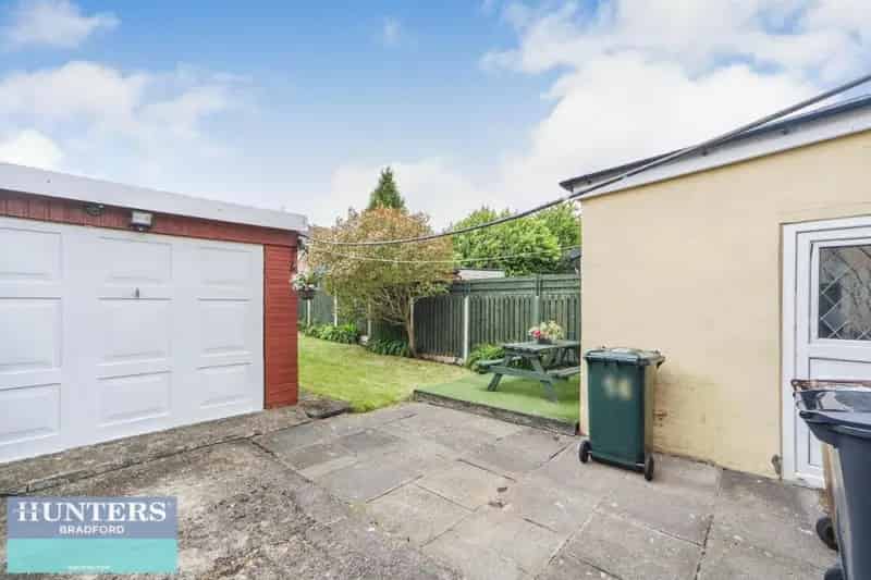 3 Bed Semi-Detached House for Sale