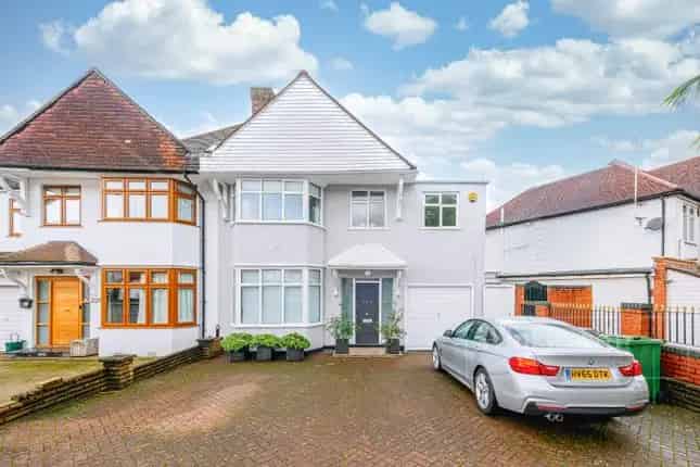 5 Bedroom Semi-Detached House for Sale Kensal Rise NW10