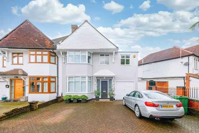 5 Bedroom Semi-Detached House for Sale Kensal Rise NW10