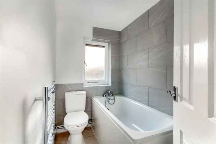 2 Bedroom House London Totterdown Conservation Area