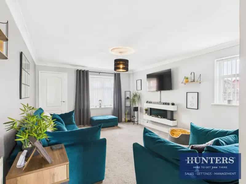 2 Bedroom Semi-Detached House For Sale