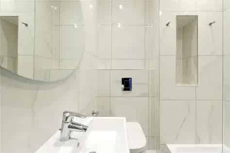 1 Room Flat 50 m² London - Pre-Viewing Reservations Available
