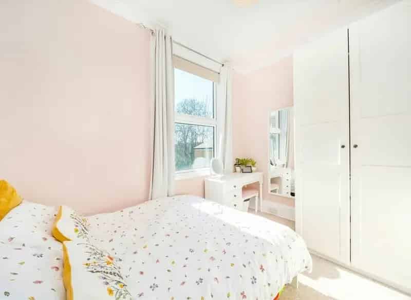 Two Double Bedroom Victorian Flat Near South Park Gardens