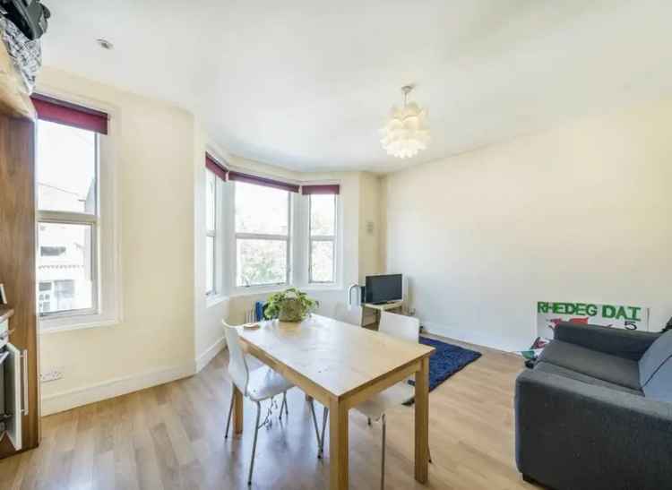 Two Double Bedroom Flat Brixton Professional Sharers