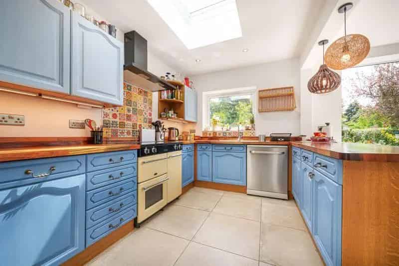 4 Bed Detached House for Sale Chobham