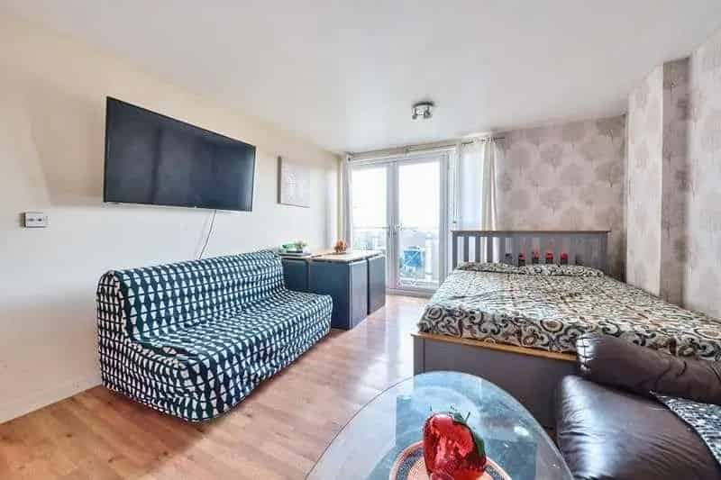 1 bed flat for sale