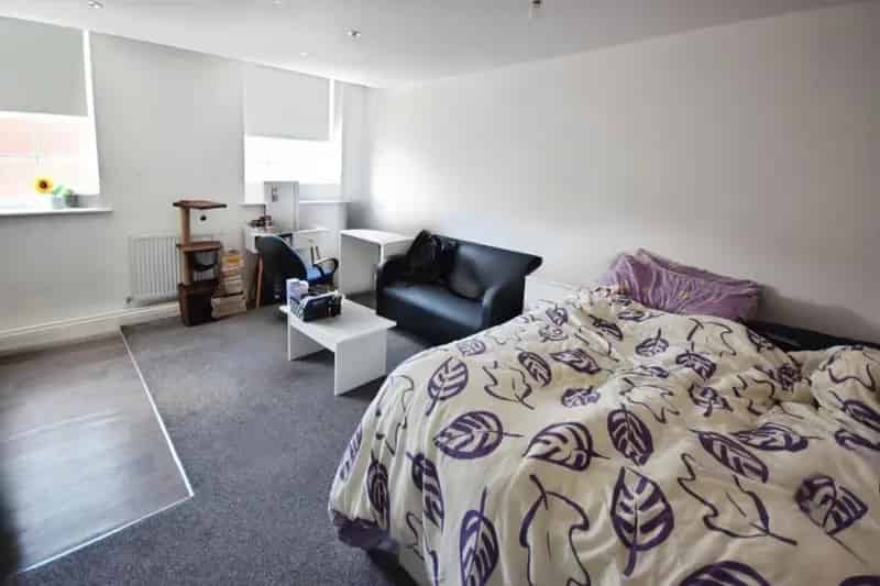1 Bedroom Flat To Rent Available 20092025